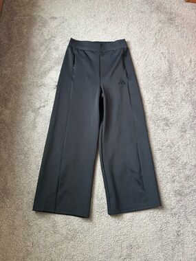 Adidas Black Wide Leg Pants SIZE S High Rise Athletic Lounge Minimal Logo Casual